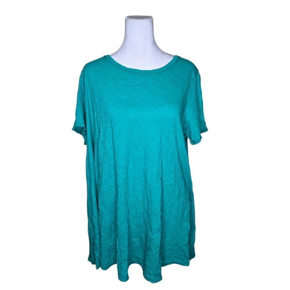 T LA Short Sleeved Open Back Long Swing Top Womens Size XL Teal Blue
